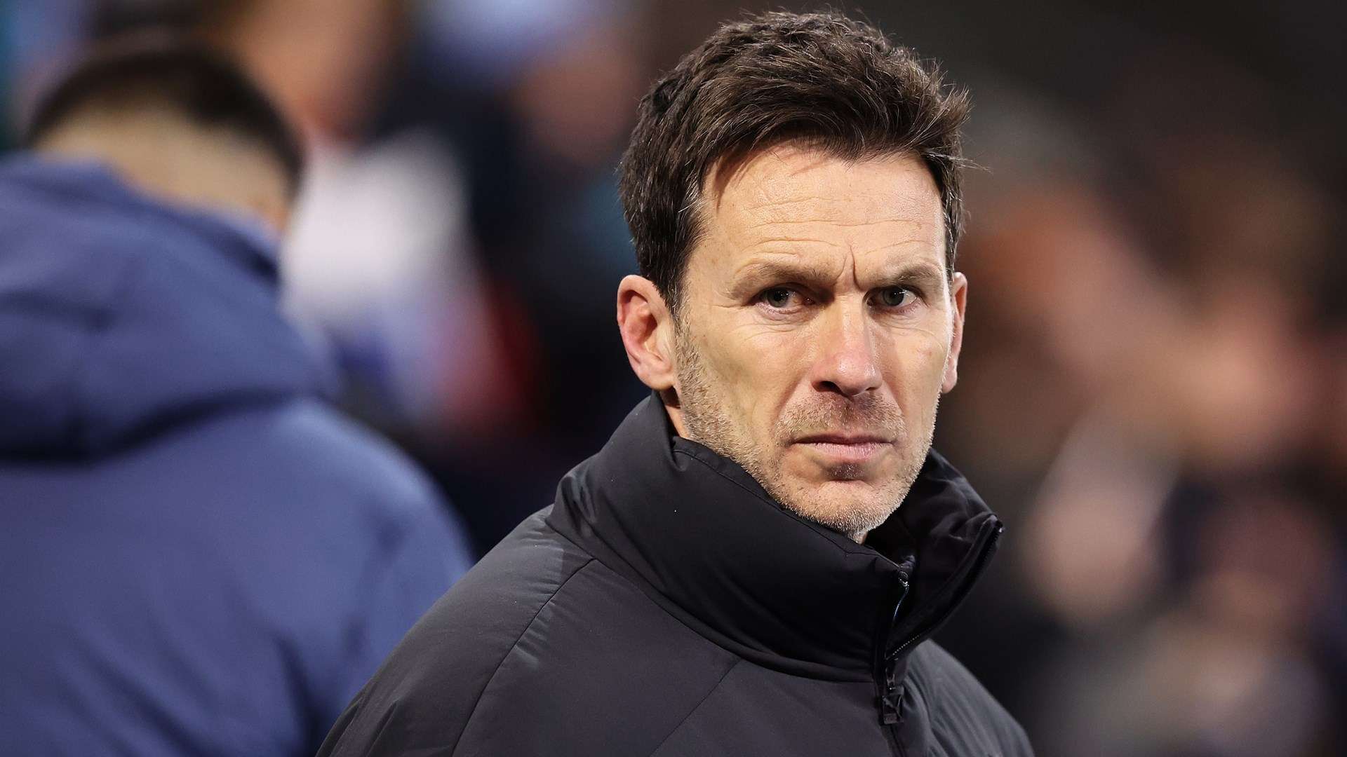 的支撐下 的支撐下